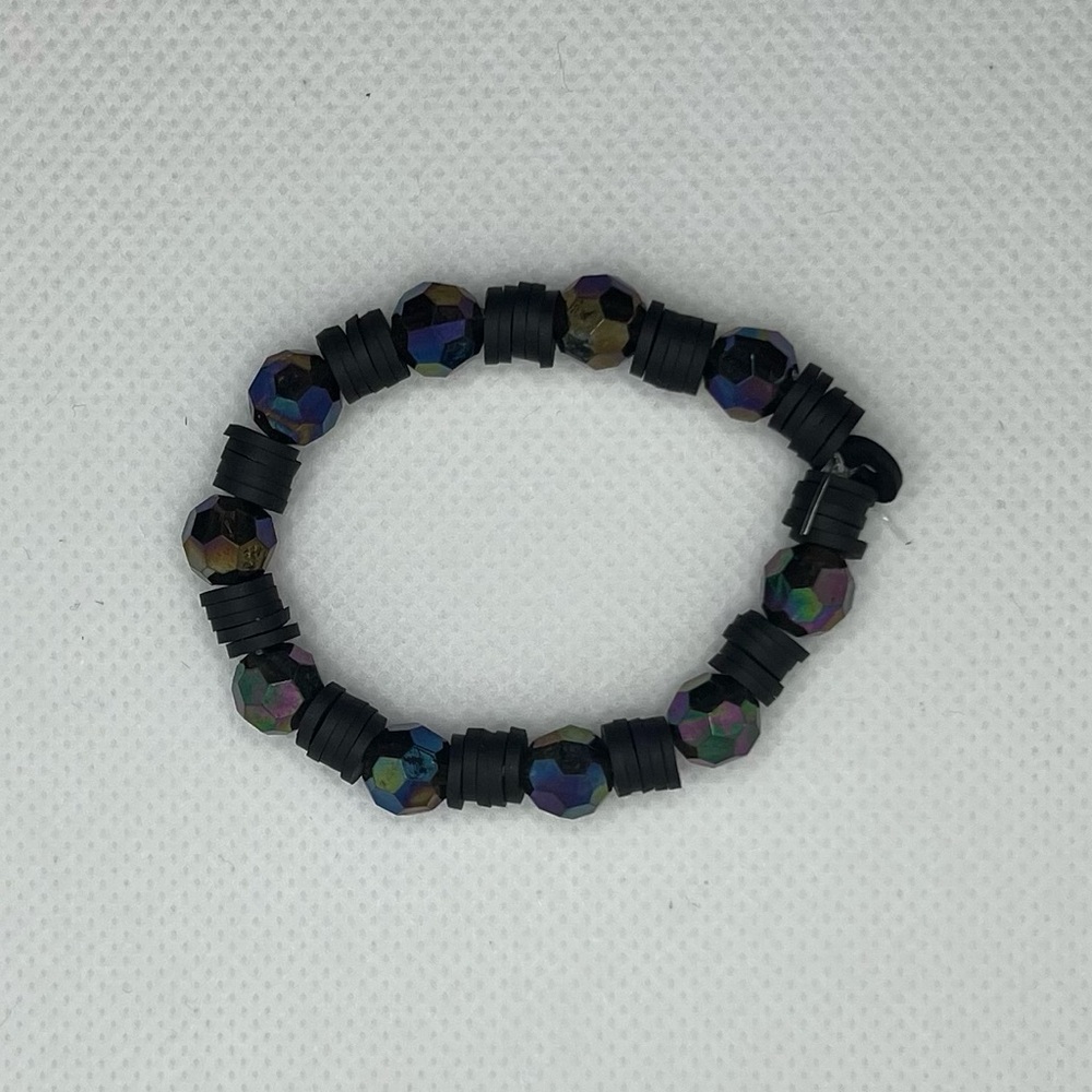 Bracelets Set of 3 handmade Black and White Beaded Bracelets - Picture 2 of 5